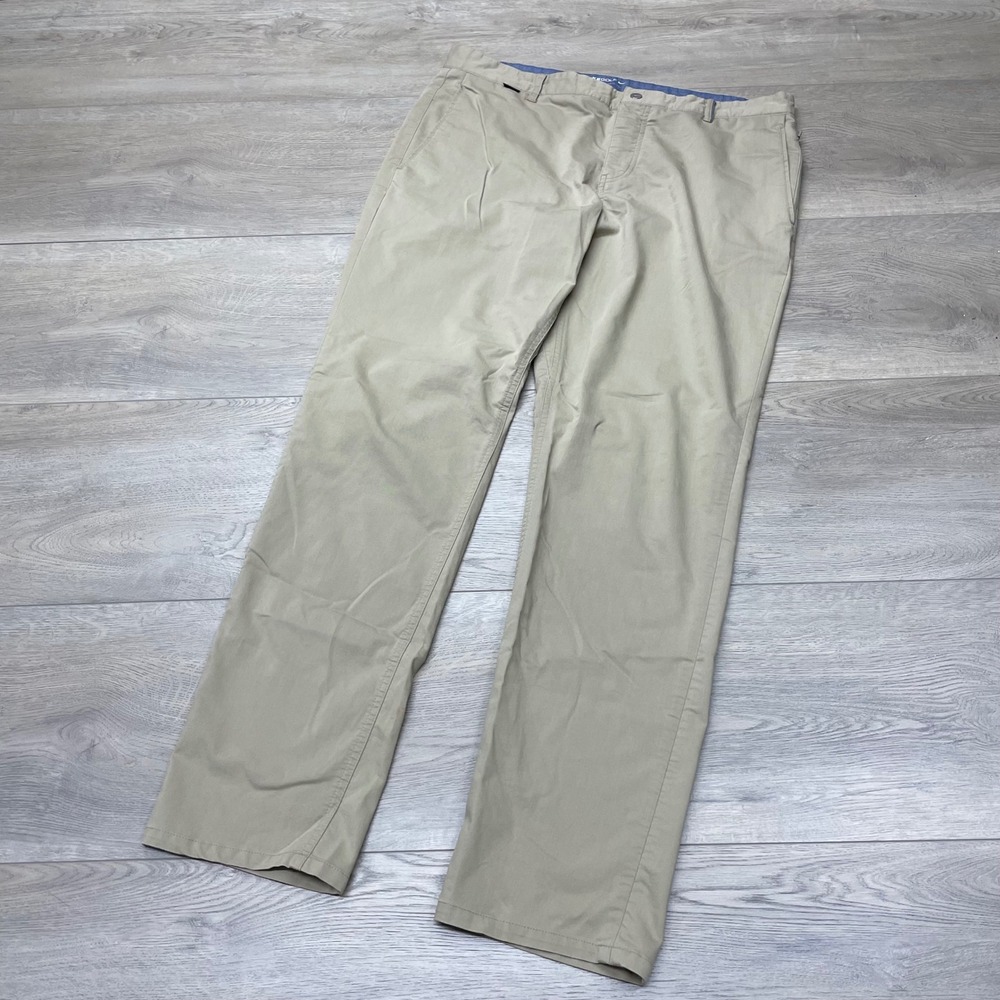 Nike Golf Pants Mens 35x32 Khaki Modern Fit Dri-Fit Chino 725672-235